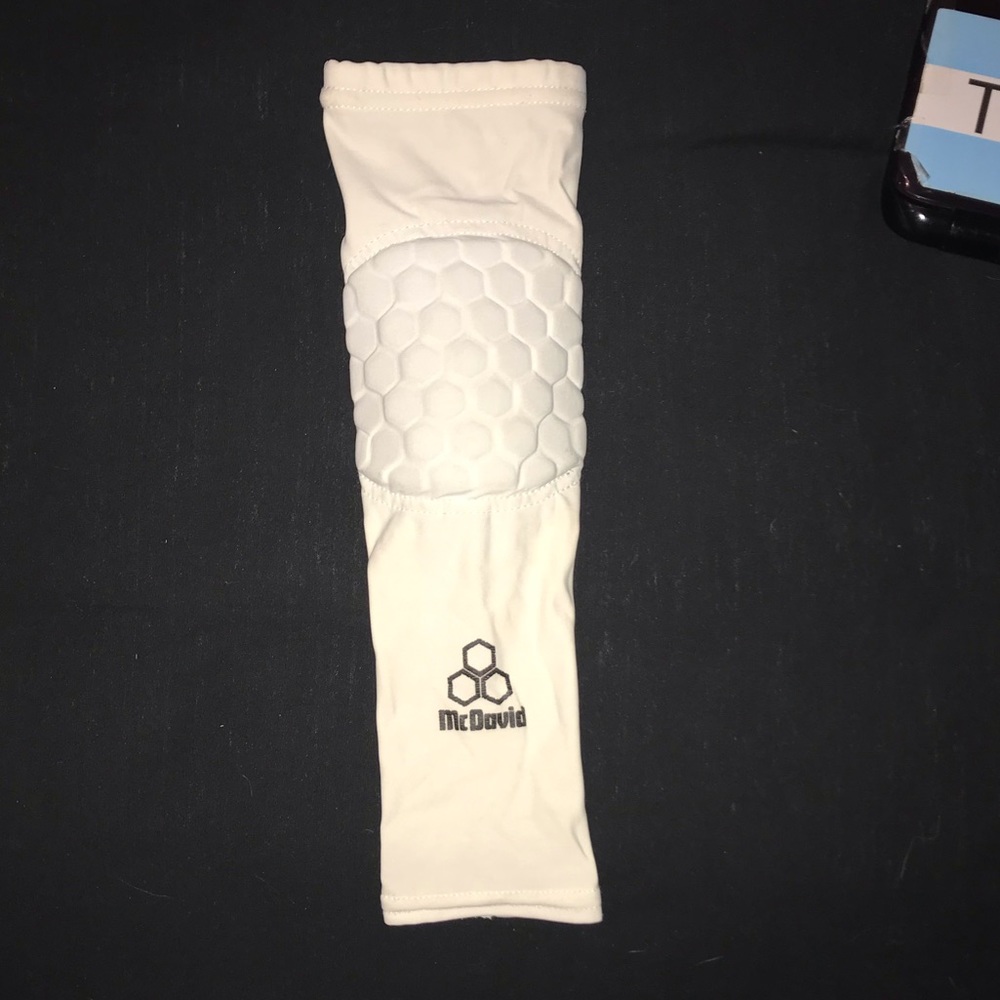 McDavid Shooting Sleeve